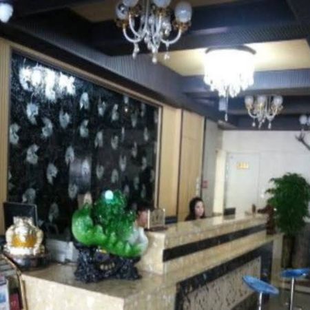 Xinhang Hotel Urumqi Ngoại thất bức ảnh