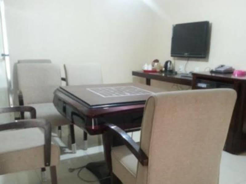 Xinhang Hotel Urumqi Ngoại thất bức ảnh