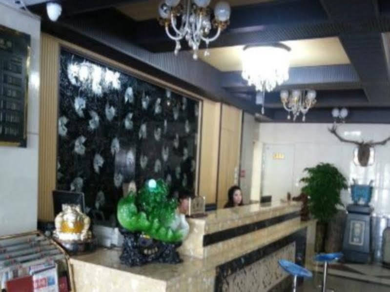 Xinhang Hotel Urumqi Ngoại thất bức ảnh